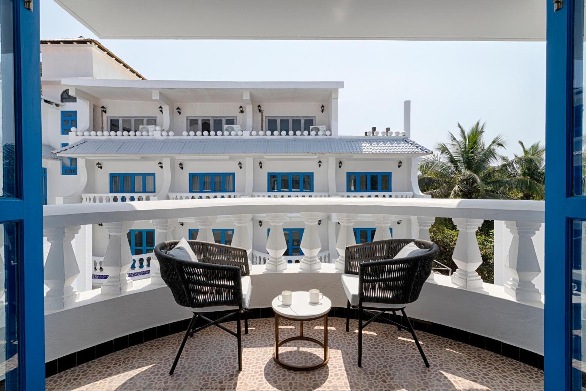 فندق Azalea By Stone Wood Premier فاكا المظهر الخارجي الصورة
